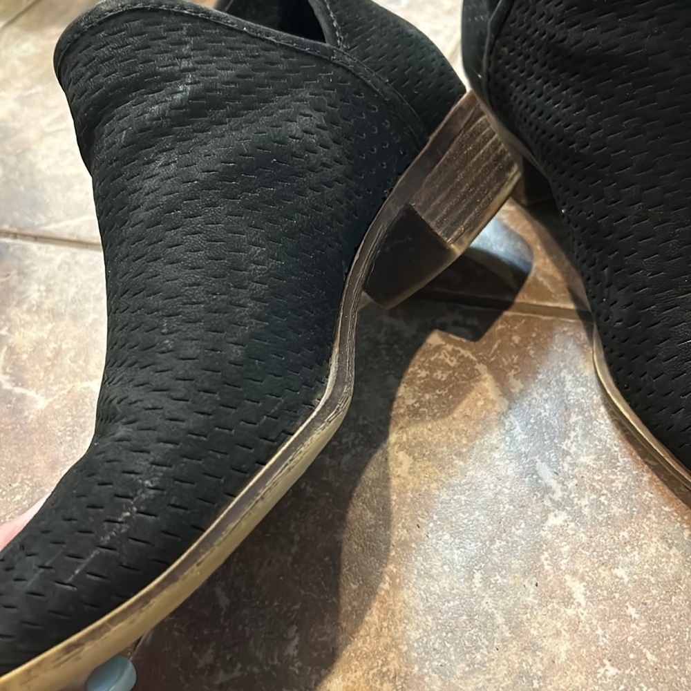 Lucky Brand Women’s Black Bootie Boots size 11 - Picture 5 of 8